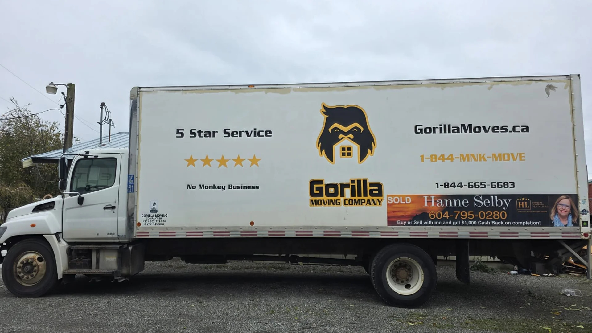 Professional residential movers in the Fraser Valley loading a moving truck